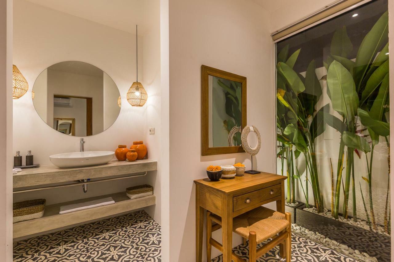 Villa Hoi By Alfred In Bali Семиньяк Экстерьер фото